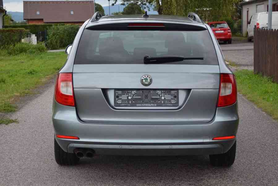 Škoda Superb 2.0 TDI 103kW Ambition kombi - foto 3