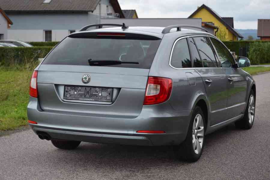 Škoda Superb 2.0 TDI 103kW Ambition kombi - foto 4