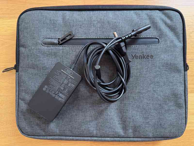 Microsoft Surface Laptop Go 3 256 GB – Windows 11 Pro a obal - foto 6