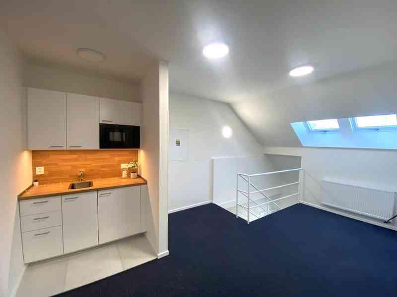 PRONÁJEM KANCELÁŘSKÉHO KOMPLEXU V BRNĚ – KRÁLOVĚ POLI - foto 5