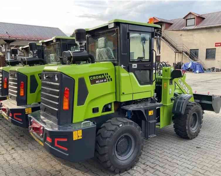 Kloubový nakladač CR15L, Kolový nakladač zelený - foto 2