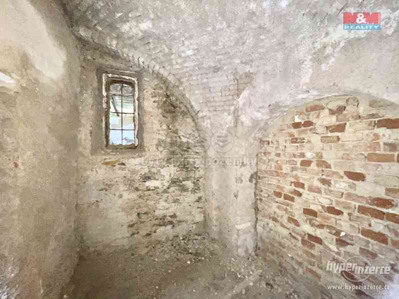 Prodej rodinného domu, 1829 m?, Řestoky - foto 2