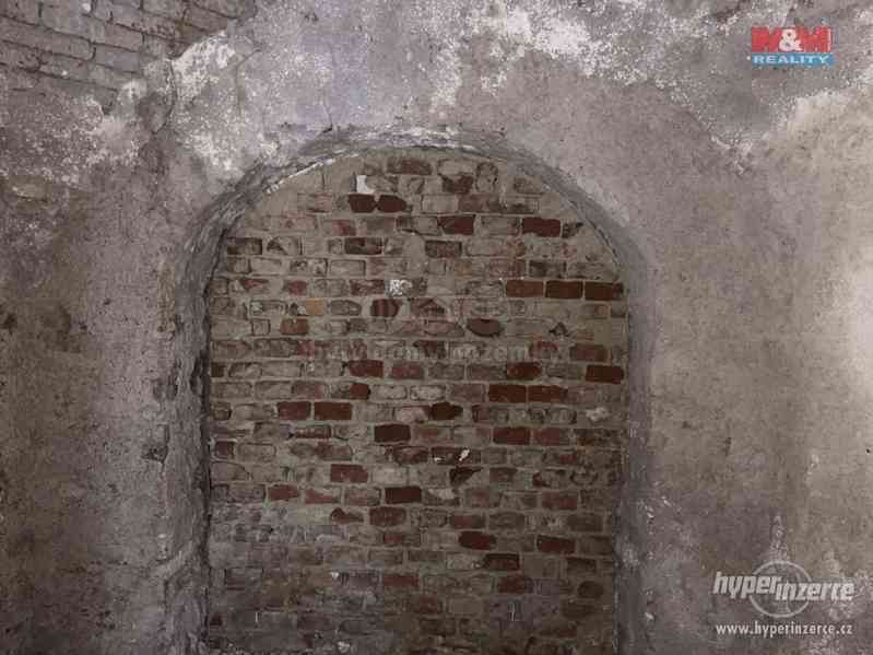 Prodej rodinného domu, 1829 m?, Řestoky - foto 3