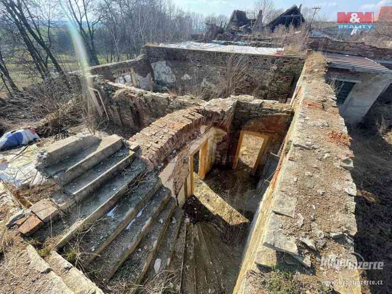 Prodej rodinného domu, 1829 m?, Řestoky - foto 15