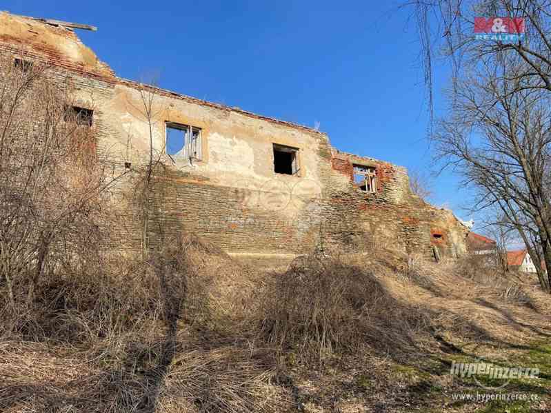 Prodej rodinného domu, 1829 m?, Řestoky - foto 21