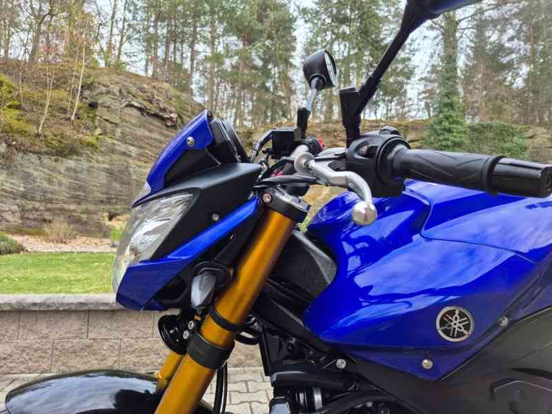 Yamaha FZ 8 N - SUPER STAV - ABS, AKRAPOVIČ 99.000,- Kč - foto 8