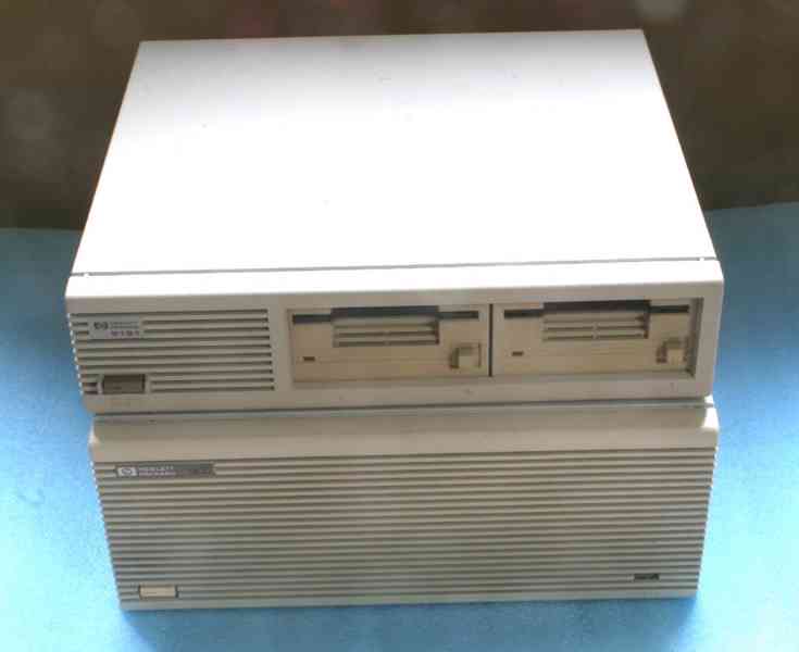 historický počítač HP9000-300 - foto 1