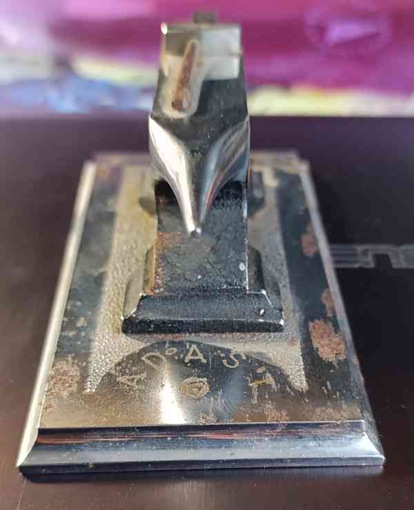 Retro stolní kovové těžítko kovadlina ADAST - foto 4