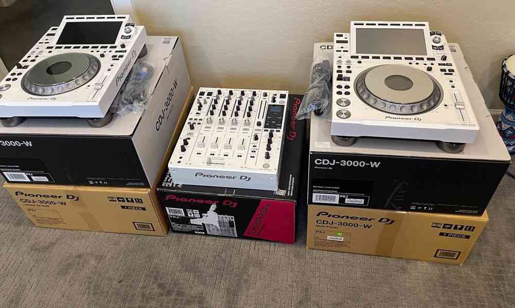 Nový DJ Set 2x Pioneer DJ CDJ-3000-W +1 DJM-900NXS2-W/DJM-A9