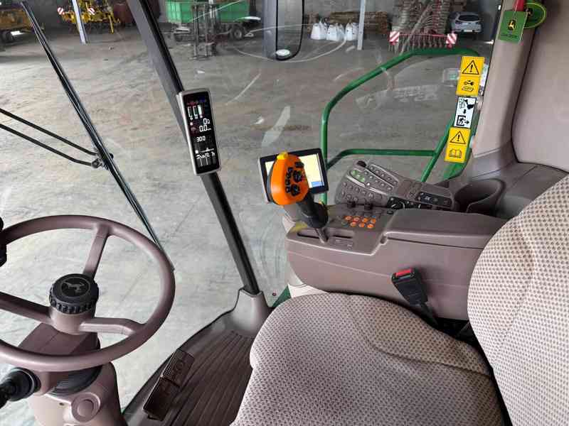 JOHN DEERE T660 HILLMNASTER - foto 5