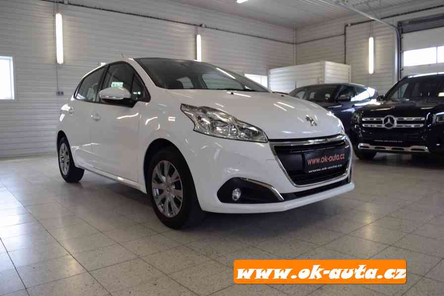 Peugeot 208 1.2 PURE TECH NAVIGACE RV 2019-DPH  - foto 7