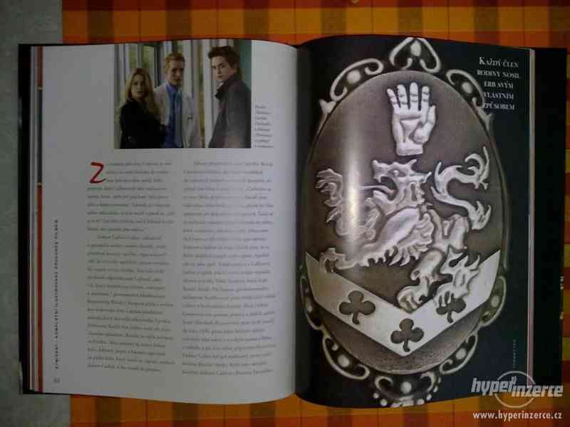Prodám všechny knihy Twilight (Stmívání), komiks a film. pr. - foto 5
