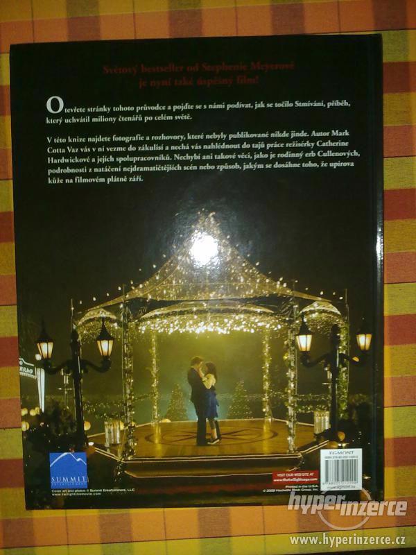Prodám všechny knihy Twilight (Stmívání), komiks a film. pr. - foto 7