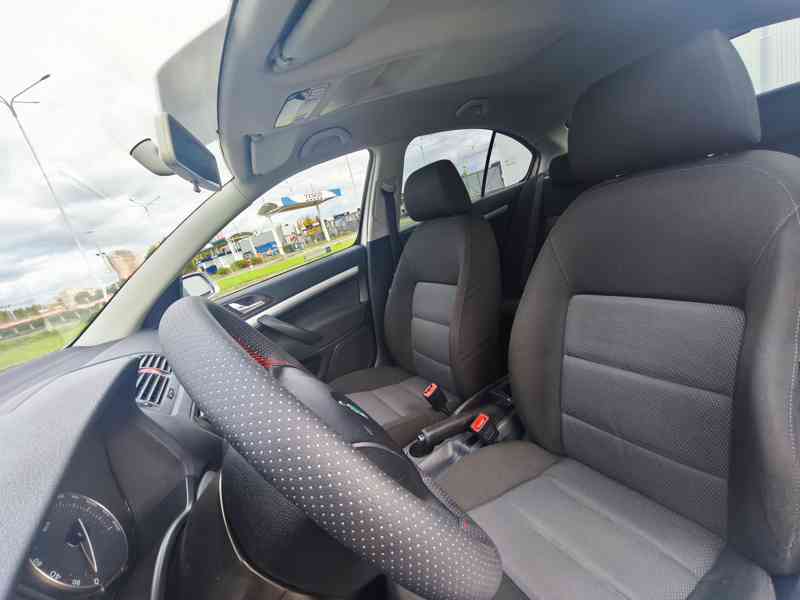 Octavia II 1.6 MPi LPG,75kW,nové STK,bez koroze - foto 11