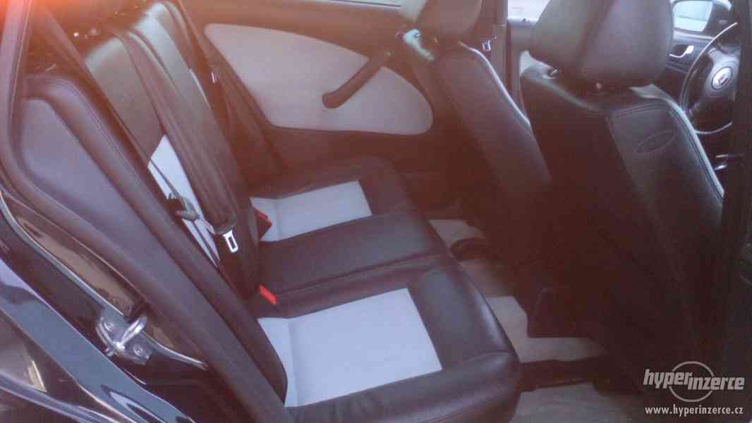 Skoda octavia combi1,8T 132KW,RS - foto 5