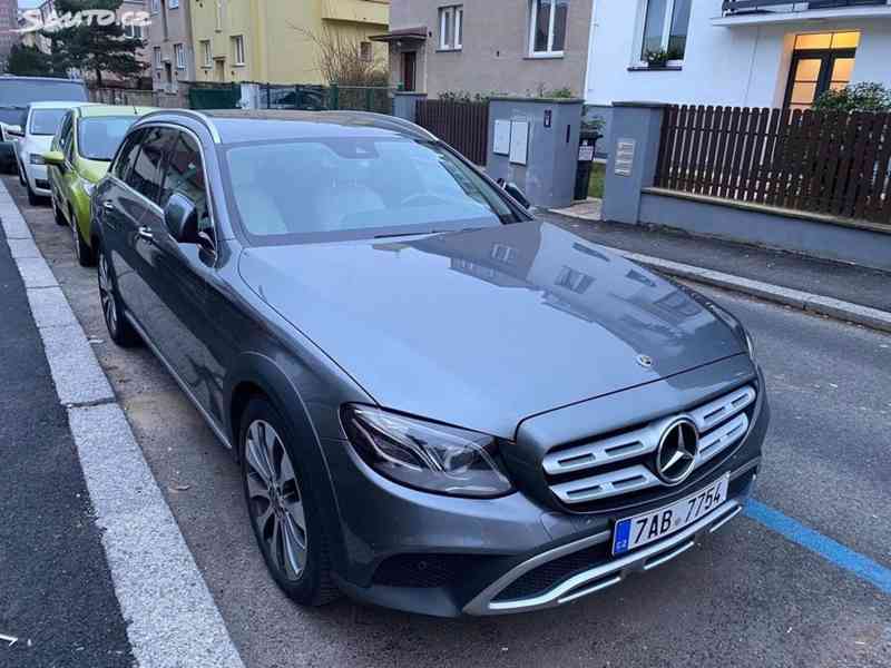 Mercedes-Benz Třídy E 220d 4Matic All Terrain	 - foto 1