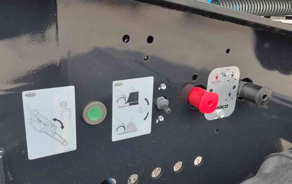 Sklápěcí návěs MEILLER 29 m3 za 6x4 * el.plachta 2x ZVEDAČKA - foto 8