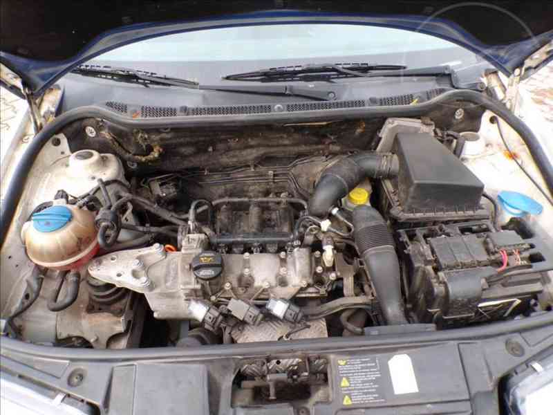 Škoda Fabia 1,2 HTP - foto 13