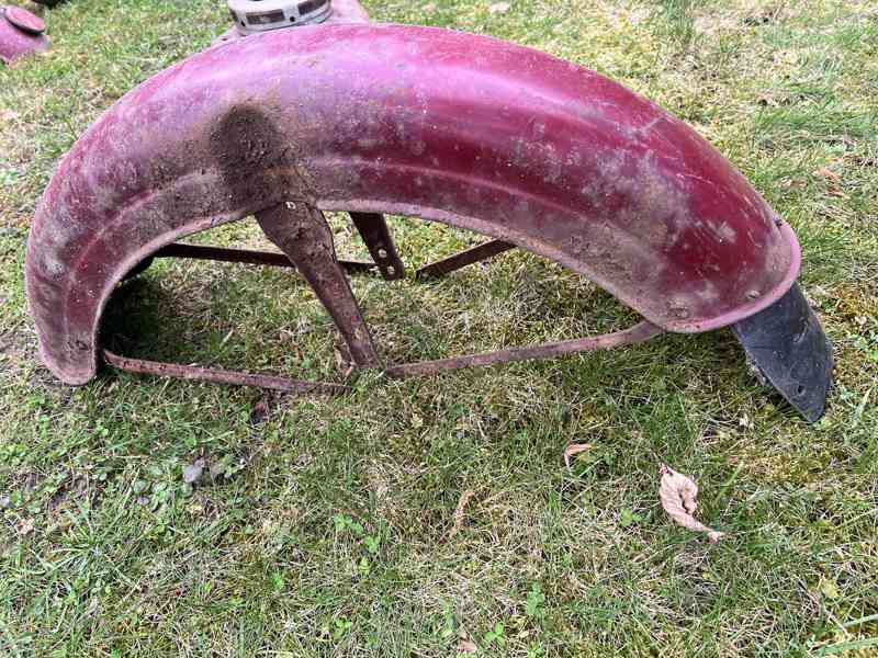 Jawa / ČZ díly – vidlice, kola, blatníky, magneto - foto 8