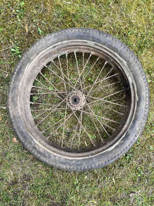 Jawa / ČZ díly – vidlice, kola, blatníky, magneto - foto 2