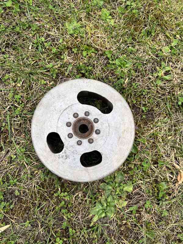 Jawa / ČZ díly – vidlice, kola, blatníky, magneto - foto 5