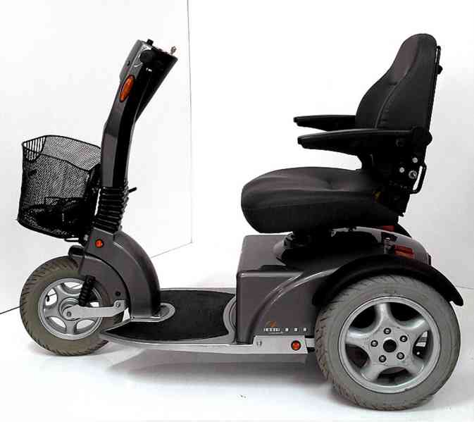 Repasovaný invalidní tříkolový skútr Malibu - foto 2
