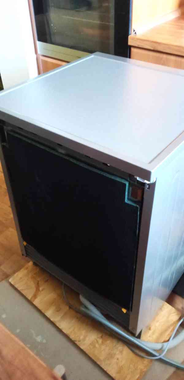Myčka na nádobí zn. BECO ,volně stojící, šířka 60 cm - foto 8