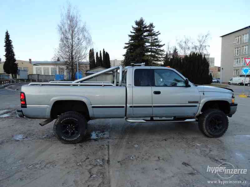 Dodge Ram 2500 5,9TD cummins - foto 2