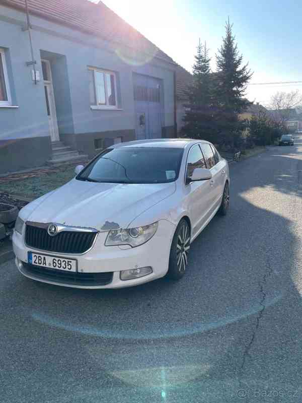 Škoda Superb 2,0   TDI 125kw - foto 5