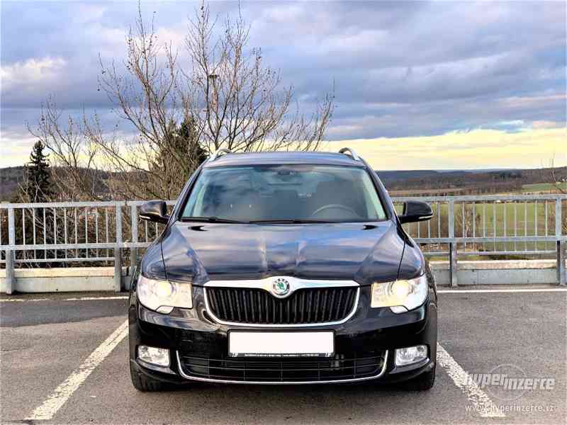 Škoda Superb II kombi Elegance 2.0 TDi 125kw, Xenon - foto 2