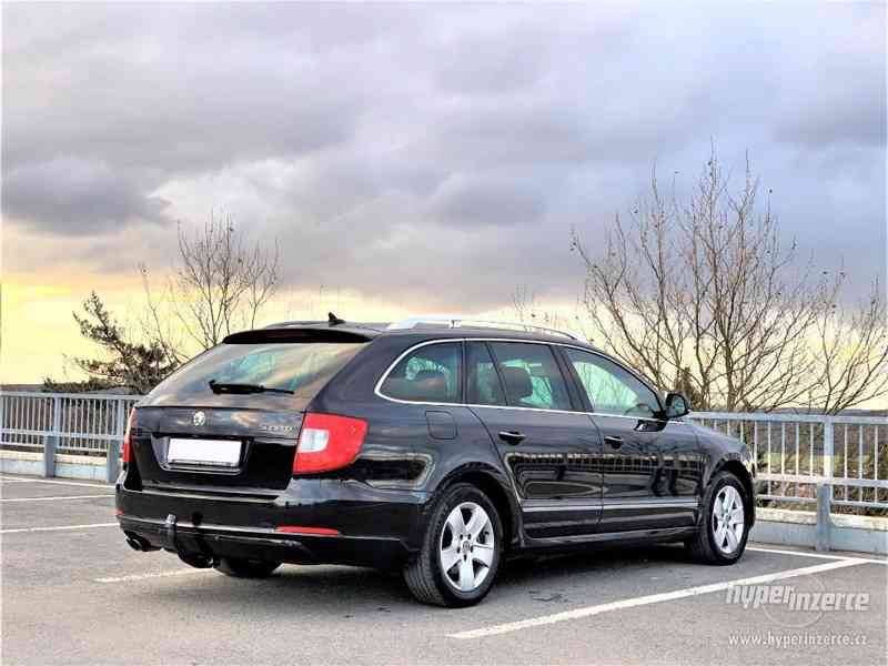 Škoda Superb II kombi Elegance 2.0 TDi 125kw, Xenon - foto 4