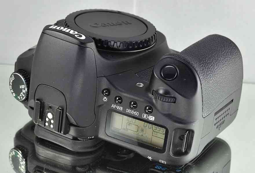 Canon EOS 30D *8.2 Mpix CMOS*Polo-prof. zrcadlovka - foto 6