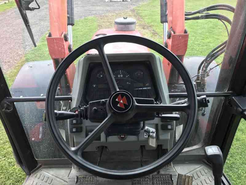 Traktor Massey Ferguson 955+6180 + příslušenství - foto 2