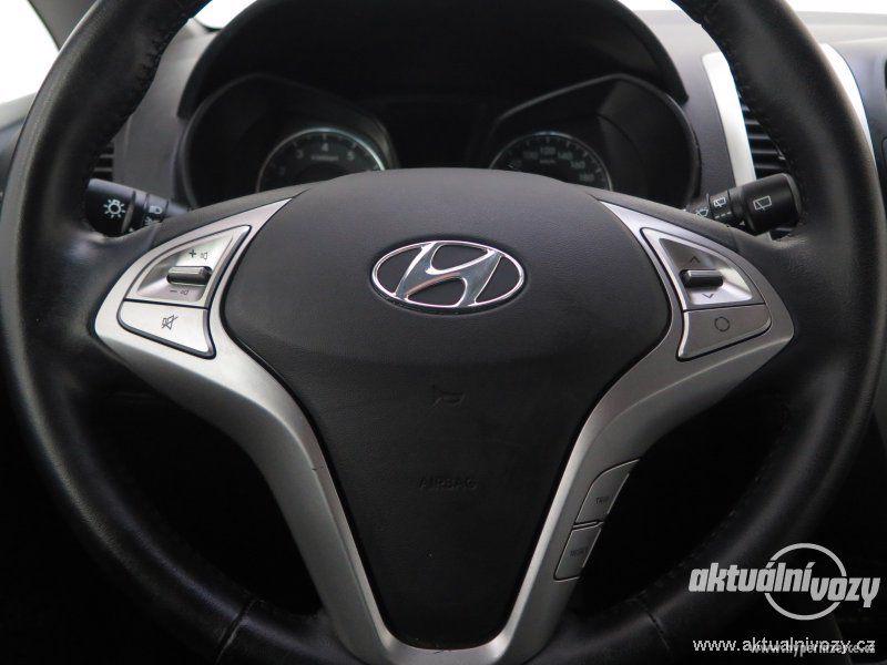 Hyundai ix20 1.6, benzín, r.v. 2015 - foto 8