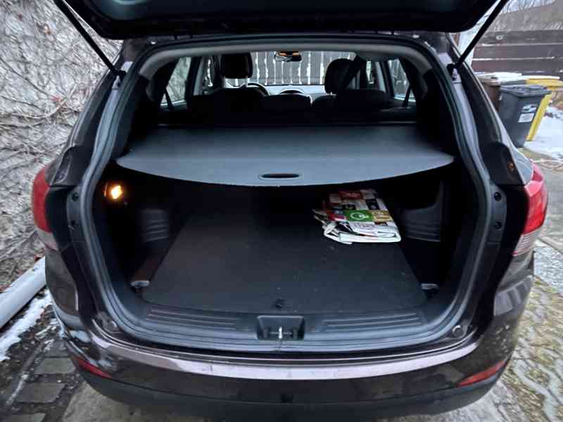 Hyundai ix35, 2,0 i DOHC, 120 kW  - foto 18