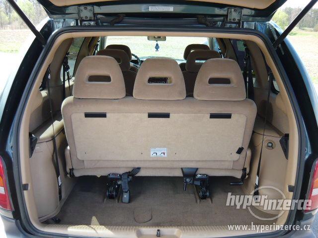 Chrysler Voyager 3,8 LX 4x4 AWD 2000 TOP STAV - foto 8