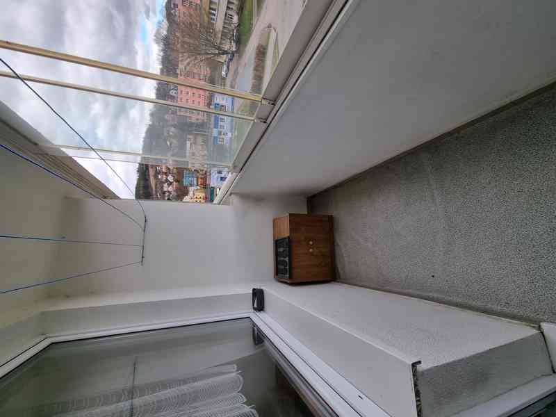 Pronájem bytu 1+1 ve Vsetíně, 46m2 + 6m2 dvě zasklené lodžie - foto 9