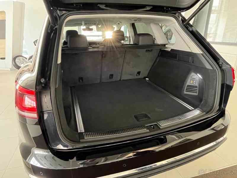 Volkswagen Touareg 3,0 - foto 7