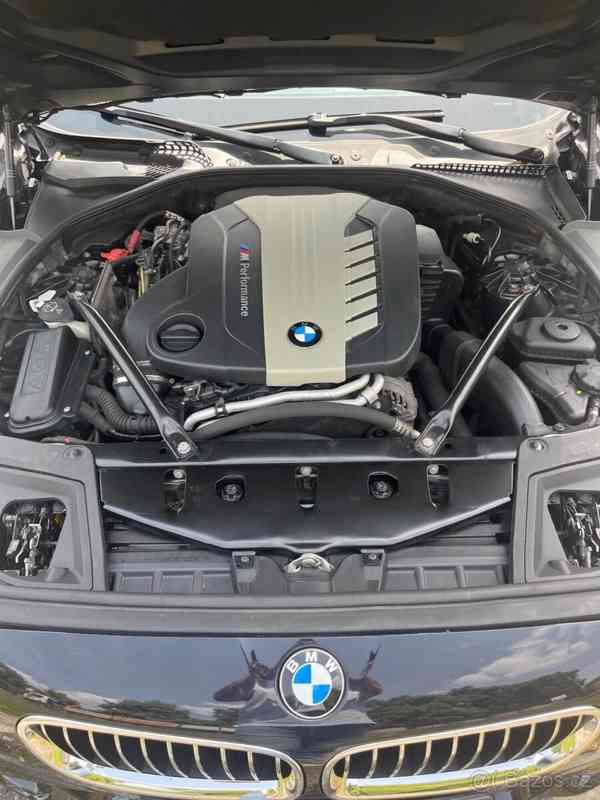 BMW Řada 5 0,0 M 550 D xdrive 280 kW - foto 4