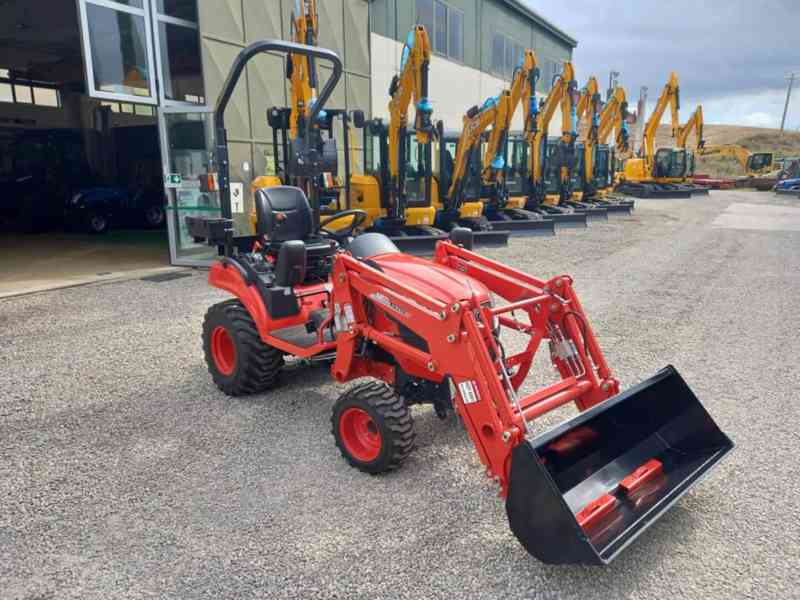 Traktor Kioti CS2520 - foto 6