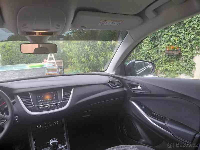 Opel Grandland 1,2   X benzin 96kw - foto 12