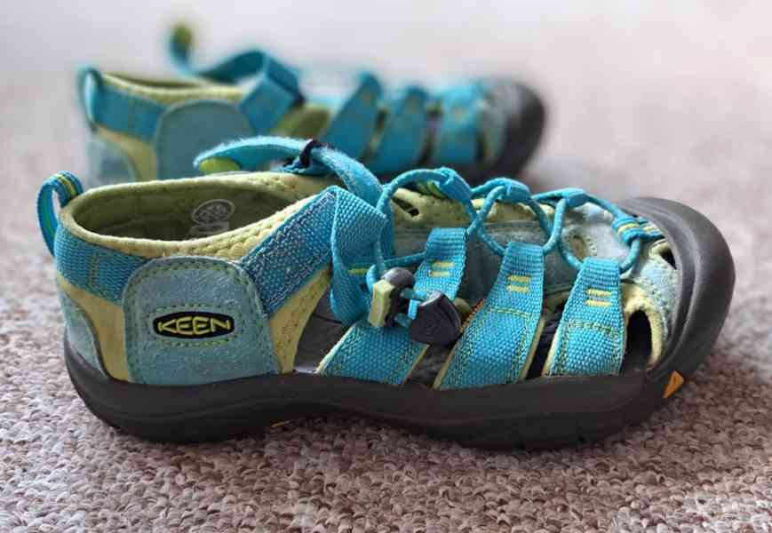 Kvalitní letní boty Keen vel. 36 - téměř nenošené
