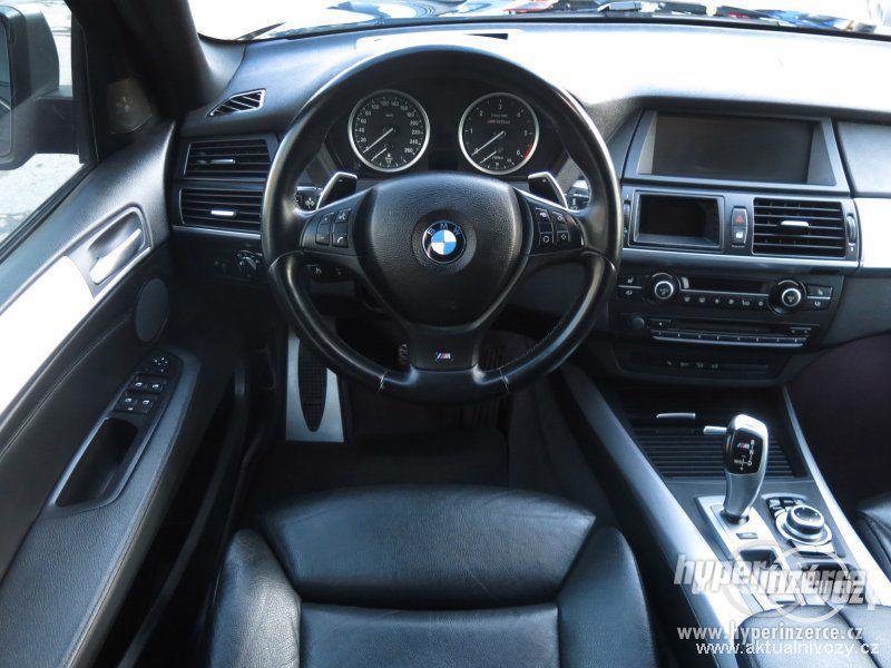 BMW X5 3.0, nafta, r.v. 2013, kůže - foto 4