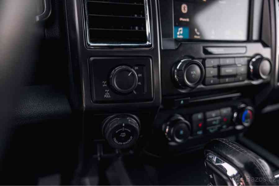 Ford F-150 - foto 9