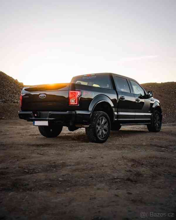 Ford F-150 - foto 18