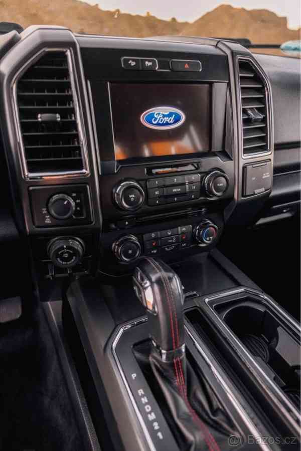 Ford F-150 - foto 6