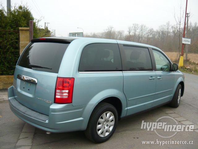 Chrysler Town Country 3,3 Flex Stown Go 2009 AKCE !! - foto 4