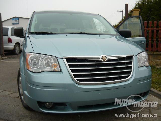 Chrysler Town Country 3,3 Flex Stown Go 2009 AKCE !! - foto 16
