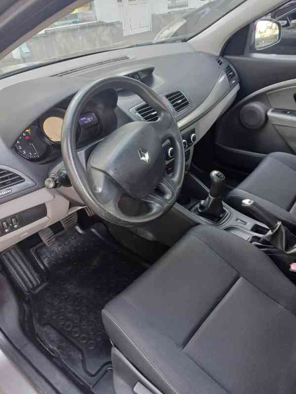Renault Mégane 3 - foto 2
