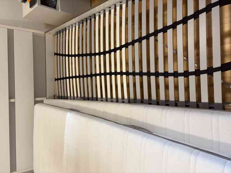 Postel IKEA 160cm - foto 2
